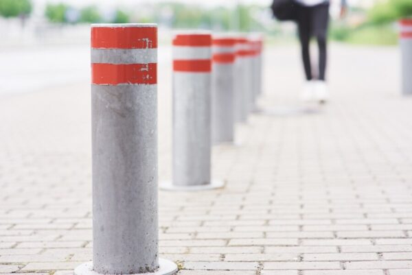 AUTOMACTIC BOLLARDS - Image 3